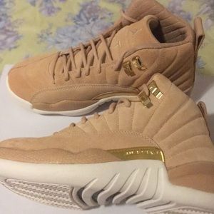 Jordan 12 retro  size 5.5
